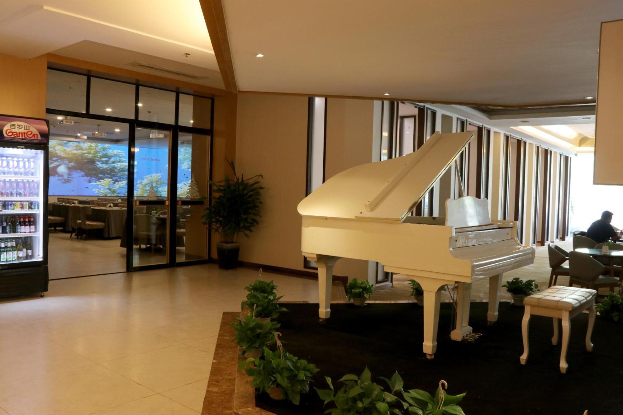 Header Baotou Hotel Zewnętrze zdjęcie